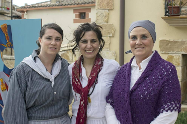 El 25 de junio Lacar celebró una nueva edición de la representación teatral basada en los hechos bélicos acaecidos el 3 de febrero de 1875 en esta localidad del valle de Yerri. El variado programa incluyó feria de artesanía, visita teatralizada 'Del Románico a las Guerras Carlistas' con pincho y vino en Bodegas Lezaun, visita a la exposición en la Ermita de Santa Engracia, desfile de moda femenina del siglo XIX, escenificación de la batalla, sorteo de cesta de productos artesanos Tierras de Iranzu, música en directo y, para cerrar, una cena de hermandad.