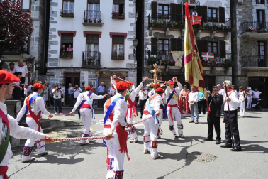 Lesaka celebró ayer el día grande de sus fiestas en honor a San Fermín