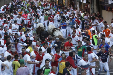 Las mejores imágenes del encierro exclusivas de los fotógrafos de Diario de Navarra
