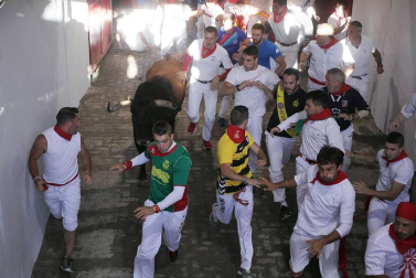 Las mejores imágenes del encierro exclusivas de los fotógrafos de Diario de Navarra
