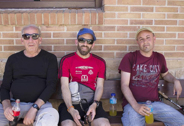 Entre el 29 de junio y el 4 de julio la pequeña localidad de Azqueta, en Tierra Estella,  celebró sus fiestas en un ambiente familiar y divertido. La misa en honor al patrón, San Pedro, dio comienzo a la programación el miércoles 29, como preludio a un fin de semana en el que abundaron las actividades para los más pequeños.