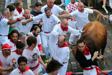 Varios 'cebadas' sueltos siembran el pánico y dejan cinco corneados