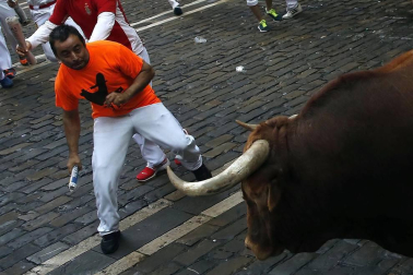 Varios 'cebadas' sueltos siembran el pánico y dejan cinco corneados