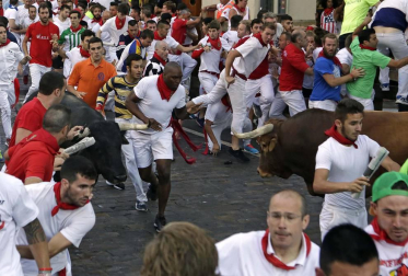Imágenes exclusivas del segundo encierro de los fotógrafos de Diario de Navarra.
