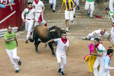Imágenes exclusivas del segundo encierro de los fotógrafos de Diario de Navarra.