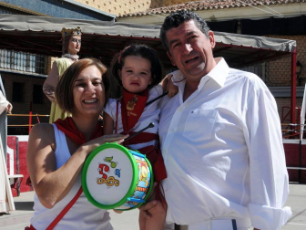 Cadreita ha vivido ocho días sumergido en sus fiestas patronales en honor a San Miguel. Arrancaron el día 15 con el lanzamiento del chupinazo por parte de la concejala de Cultura, Laura Salvatierra, y finalizaron ayer viernes con el tradicional Pobre de Mí. Vacas, encierros, verbenas, actividades infantiles, almuerzos populares... la agenda de actos fue de lo más completa.