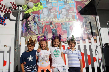 El Gran Circo Mundial permaneció en Pamplona del 2 al 20 de julio y atrapó con la magia de sus números a cuantos se acercaron a él. Entre los artistas que salieron a su pista, estaban los incombustibles Fofito y Mónica Aragón.