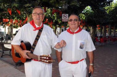 Cascante y Monteagudo fueron las localidades anfitrionas de la
XL Concentración de Auroros de Navarra, que en 2017 se celebrará en Milagro, y que reunió a cerca de 3.000 participantes.