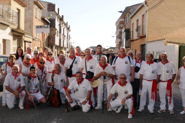 Cascante y Monteagudo fueron las localidades anfitrionas de la
XL Concentración de Auroros de Navarra, que en 2017 se celebrará en Milagro, y que reunió a cerca de 3.000 participantes.