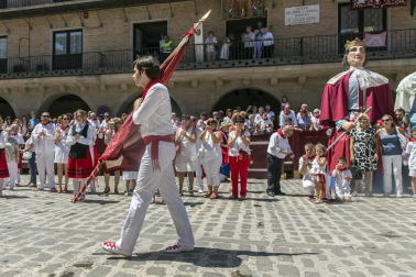 Celebración del Día Grande en las fiestas de la localidad navarra.