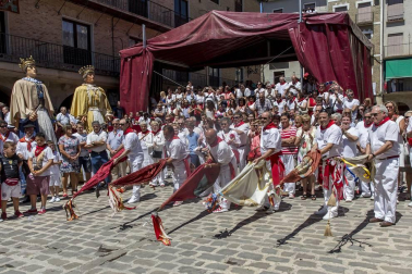 Celebración del Día Grande en las fiestas de la localidad navarra.