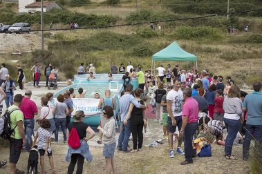 La Asociación Turística Tierras de Iranzu, junto con el Ayuntamiento de Salinas de Oro, organizó el 31 de julio unas jornadas gastronómicas en las que el protagonismo recayó en la sal de manantial natural de esta localidad del valle de Guesálaz.
