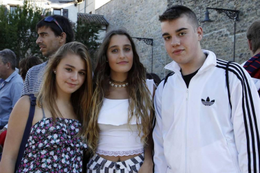 El sábado 6 de agosto se cerró la edición número 30 de la Vuelta ciclista a Pamplona. La última etapa tuvo salida en la plaza Consistorial y meta en el Rincón del Caballo Blanco, donde se realizó la entrega de galardones. El vencedor absoluto fue Max Williamson, corredor británico del equipo HMT. Sergio Araiz, del conjunto Galdeano, logró mantener desde el primer día de la Vuelta el maillot rojo de primer navarro de la general.