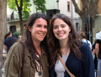 La plazuela de San José acogió el lunes 8 de agosto una nueva sesión del ciclo musical de verano 'Version-ando'. En esta ocasión fue el grupo 'Leña al mono' el que ambientó con sus versiones de la mítica banda Leño este rincón del casco antiguo pamplonés. El ciclo finalizará el próximo 22 de agosto con la actuación del grupo Soul Meeting.