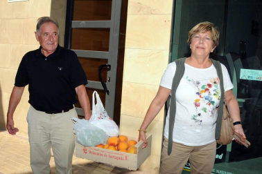 El lunes 15 de agosto, Sartaguda celebró una nueva edición de su Feria del Melocotón, cuyo pregón inicial corrió a cargo de Juanma Intxaurrandieta, gerente de INTIA. Tras la apertura oficial, los visitantes pudieron disfrutar de la exposición y venta de esta fruta, con degustación de vino con melocotón, feria de artesanía, hinchables, concurso de postres, sorteo de productos y tren turístico. Tras la comida popular, la jornada se cerró con un festival de pelota a cargo de Asegarce.