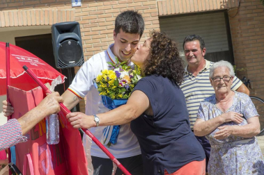 Recibimiento al olímpico Juan Peralta en Figarol