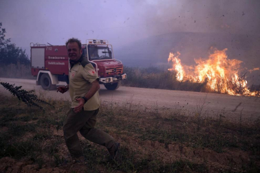 Incendio de grandes dimensiones entre Tafalla y Pueyo