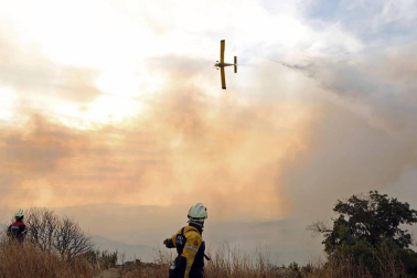 Incendio de grandes dimensiones entre Tafalla y Pueyo