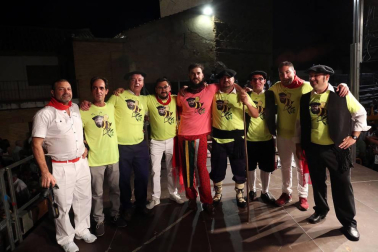 Paloteado de las fiestas de Ribaforada.