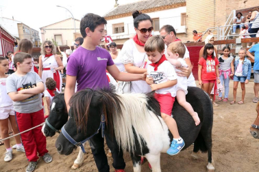 Imágenes de las fiestas de Ribaforada del 27 de agosto de 2016