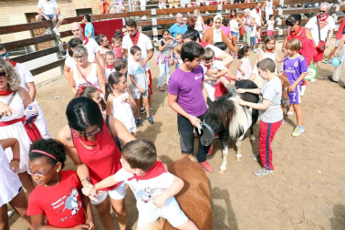 Imágenes de las fiestas de Ribaforada del 27 de agosto de 2016