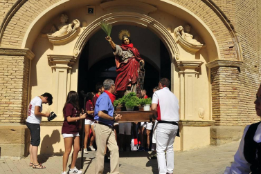 Procesión de las fiestas de Caparroso