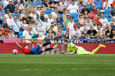 Imágenes del encuentro de la jornada 3 de LaLiga Santander disputado en el Santiago Bernabéu entre Real Madrid y el C.A. Osasuna que finalizó con victoria local.