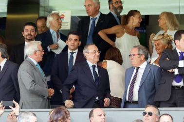 Imágenes del encuentro de la jornada 3 de LaLiga Santander disputado en el Santiago Bernabéu entre Real Madrid y el C.A. Osasuna que finalizó con victoria local.