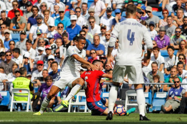 Imágenes del encuentro de la jornada 3 de LaLiga Santander disputado en el Santiago Bernabéu entre Real Madrid y el C.A. Osasuna que finalizó con victoria local.