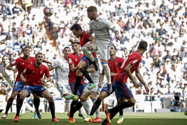 Imágenes del encuentro de la jornada 3 de LaLiga Santander disputado en el Santiago Bernabéu entre Real Madrid y el C.A. Osasuna que finalizó con victoria local.