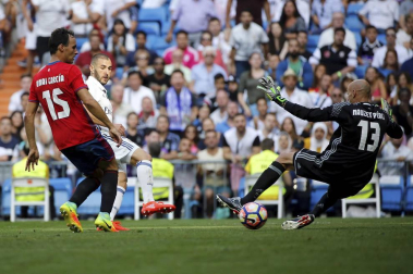 Imágenes del encuentro de la jornada 3 de LaLiga Santander disputado en el Santiago Bernabéu entre Real Madrid y el C.A. Osasuna que finalizó con victoria local.