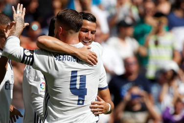 Imágenes del encuentro de la jornada 3 de LaLiga Santander disputado en el Santiago Bernabéu entre Real Madrid y el C.A. Osasuna.