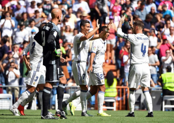 Imágenes del encuentro de la jornada 3 de LaLiga Santander disputado en el Santiago Bernabéu entre Real Madrid y el C.A. Osasuna.