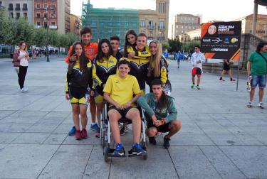 El domingo 11 de setiembre se celebró la VIII Edición de la P2P Pamplona Puente Skate Marathon, en la que tomaron parte en torno a los 500 patinadores llegados de 10 Países de Todo El Mundo (Andorra, Argentina, Colombia, Dinamarca, España, Estados Unidos, Francia, Polonia, Rumanía, Rusia). Sin duda una de las ediciones más internacionales de la prueba navarra, donde el francés Guillaume de Mallevoue se llevó el triunfo por tercer año consecutivo en categoría masculina y la colombiana Aura Quintana fue la más rápida entre las chicas.