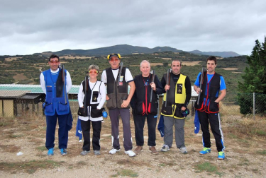 El sábado 17 de septiembre, la Federación Navarra de Tiro Olímpico organizó en el Coto Valdorba, sito en la localidad navarra de Sansoáin, la Copa Presidente de Doble Trap, competición en la que se dieron cita veinticinco tiradores, entre ellos varias de las mejores escopetas del ranking nacional.