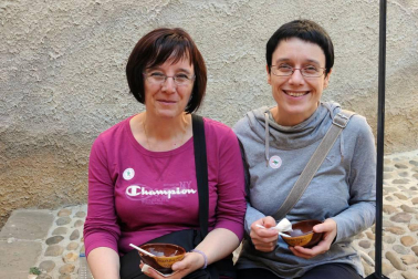 Ujué celebró un nuevo Día de las Migas el 25 de septiembre. Con la colaboración de Mesón Las Torres, Mesón Las Migas, Pastas Urrutia y Vega del Castillo se repartieron 6.000 raciones y se pudieron probar los vinos de la zona. También hubo feria de artesanía, 'caldico', animación de calle, actividades infantiles y visitas guiadas a la fortaleza.