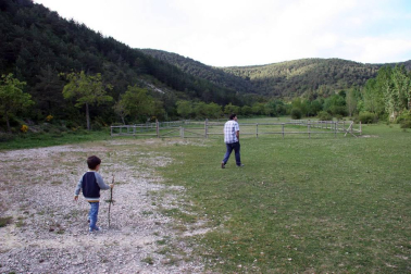 Conocer Navarra ofrece propuestas para hacer senderismo con los peques en Pamplona y la Comarca-