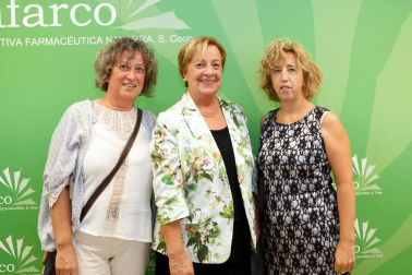 Nafarco, cooperativa farmacéutica líder en distribución en Navarra, ha celebrado la
quinta edición de Expofarma. 30 laboratorios de parafarmacia de las principales marcas del mercado aportaron su experiencia a los profesionales del sector que se acercaron a las instalaciones de Nafarco, en Noáin, el pasado 30 de septiembre.