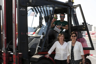 Rockwool festejó el 25 aniversario de la marca en España y Portugal con una jornada lúdico familiar en su planta de Caparroso. Se trata de la filial española del grupo danés Rockwool, proveedor líder mundial en productos de aislamiento de lana de roca, para los sectores de la edificación y la industria.