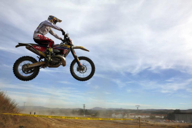 Prueba de motociclismo dentro de los Seis días de Enduro en Navarra.