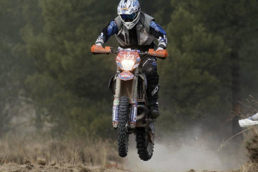 Prueba de motociclismo dentro de los Seis días de Enduro en Navarra.