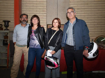 Tudela acogió, del 7 al 9 de octubre, la primera edición la Feria Internacional de Antigüedades y coleccionismo, que se celebró en la antigua estación de autobuses. Los expositores mostraron más de 15.000 objetos de todo tipo desde piezas góticas, tallas del XIV y XV hasta antigüedades del XIX.