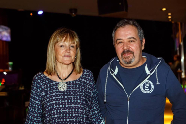 La segunda edición de la concentración motera Navarider tuvo un broche musical en la céntrica sala Zentral de Pamplona. Tras recorrer más 400 km por la Comunidad foral, los asistentes disfrutaron del concierto de la banda Rockstars, que versionó clásicos de grandes bandas, como Deep Purple, Bon Jovi, Whitesnake, Europe, Scorpions, Guns and Roses, Rainbow, Toto, Kiss y Van Halen, entre otros.
