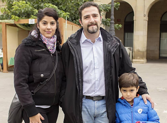 El fin de semana del 21 al 23 de octubre Tafalla celebró sus tradicionales ferias de otoño. En tiempos, las compraventas de ejemplares equinos eran las protagonistas, pero en los últimos años este encuentro comercial se ha convertido en un festejo cultural y lúdico que cuenta con una intensa programación festiva. Las cámaras de ¡Click! se acercaron la mañana del domingo para ver la carrera de layas organizada para la ocasión.