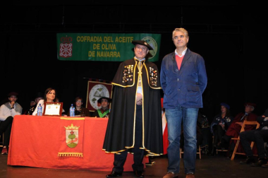 El 22 de octubre Cintruénigo acogió el XVI Capítulo General de la Cofradía del Aceite de Oliva de Navarra. La recepción en el ayuntamiento a autoridades, cofrades e invitados supuso el pistoletazo de salida a una jornada en la que no faltaron los desfiles, la investidura y juramentación de los nuevos cofrades de número y honor, el apadrinamiento de un olivo centenario, la lectura de un poema al olivo por Pepe Alfaro, el descubrimiento de una placa, la degustación gratuita de tostadas, la comida oficial o los sorteos. El domingo las actividades se trasladaron a la plana de Barillas, donde se rindió homenaje a los olivos bimilenarios y se realizó un almuerzo popular.