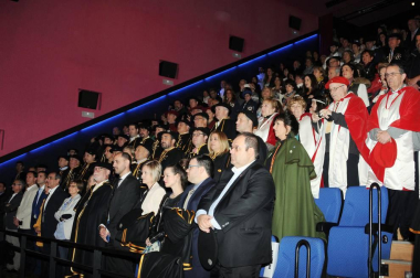 El 22 de octubre Cintruénigo acogió el XVI Capítulo General de la Cofradía del Aceite de Oliva de Navarra. La recepción en el ayuntamiento a autoridades, cofrades e invitados supuso el pistoletazo de salida a una jornada en la que no faltaron los desfiles, la investidura y juramentación de los nuevos cofrades de número y honor, el apadrinamiento de un olivo centenario, la lectura de un poema al olivo por Pepe Alfaro, el descubrimiento de una placa, la degustación gratuita de tostadas, la comida oficial o los sorteos. El domingo las actividades se trasladaron a la plana de Barillas, donde se rindió homenaje a los olivos bimilenarios y se realizó un almuerzo popular.