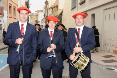 El 22 de octubre Cintruénigo acogió el XVI Capítulo General de la Cofradía del Aceite de Oliva de Navarra. La recepción en el ayuntamiento a autoridades, cofrades e invitados supuso el pistoletazo de salida a una jornada en la que no faltaron los desfiles, la investidura y juramentación de los nuevos cofrades de número y honor, el apadrinamiento de un olivo centenario, la lectura de un poema al olivo por Pepe Alfaro, el descubrimiento de una placa, la degustación gratuita de tostadas, la comida oficial o los sorteos. El domingo las actividades se trasladaron a la plana de Barillas, donde se rindió homenaje a los olivos bimilenarios y se realizó un almuerzo popular.
