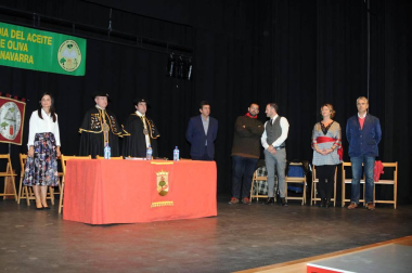 El 22 de octubre Cintruénigo acogió el XVI Capítulo General de la Cofradía del Aceite de Oliva de Navarra. La recepción en el ayuntamiento a autoridades, cofrades e invitados supuso el pistoletazo de salida a una jornada en la que no faltaron los desfiles, la investidura y juramentación de los nuevos cofrades de número y honor, el apadrinamiento de un olivo centenario, la lectura de un poema al olivo por Pepe Alfaro, el descubrimiento de una placa, la degustación gratuita de tostadas, la comida oficial o los sorteos. El domingo las actividades se trasladaron a la plana de Barillas, donde se rindió homenaje a los olivos bimilenarios y se realizó un almuerzo popular.