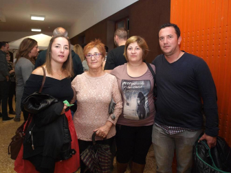Fustiñana celebró, dentro de las jornadas culturales y gastronómicas del mes de octubre, la primera edición de la Feria del vino, que se realizó el sábado 22 en el interior del Centro Joven y el Centro Cívico. Una propuesta que unió vinos de bodegas de Navarra y La Rioja con pinchos locales y ambientación musical y que contó con un gran éxito de participación.