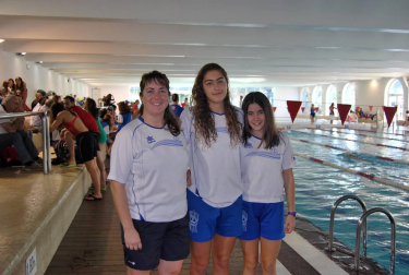 El sábado 29 de octubre dio comienzo la XVII Liga Navarra Infantil de Natación, correspondiente a los XXX Juegos Deportivos de Navarra. Esta primera fecha del torneo, en la que concurrieron 118 nadadores pertenecientes a 13 clubes, se disputó en dos sedes: la competición masculina tuvo lugar en la S.C.D.R. Anaitasuna, mientras que la pugna femenina se desarrolló en el Club Tenis Pamplona.